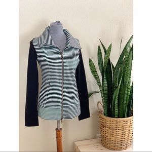 LuLu Lemon 🍋 Long sleeve zip up.